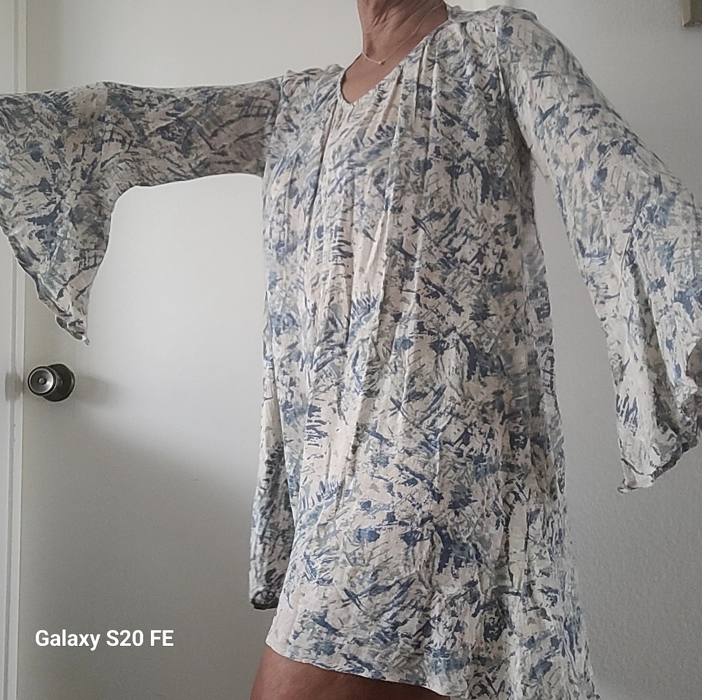 Flowy Blue and White Dress